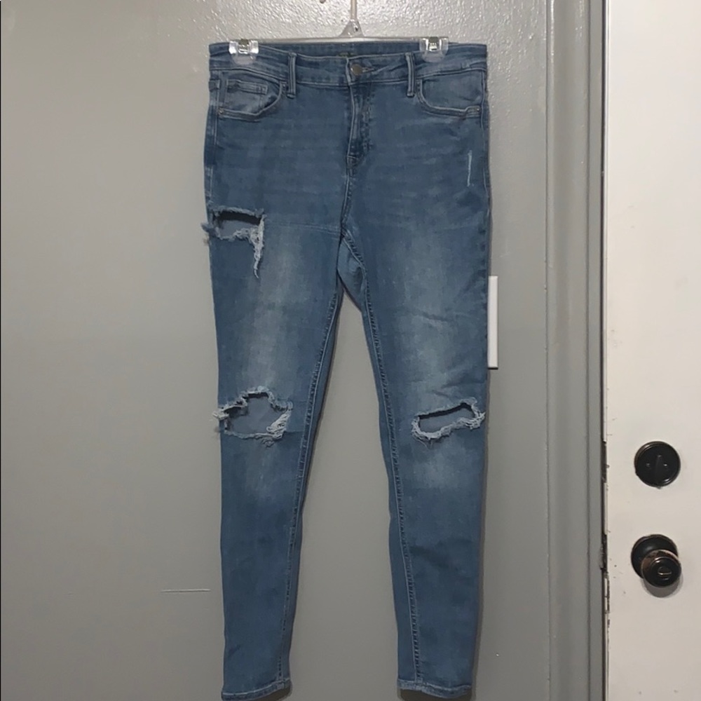 Old Navy Rockstar super skinny jeans